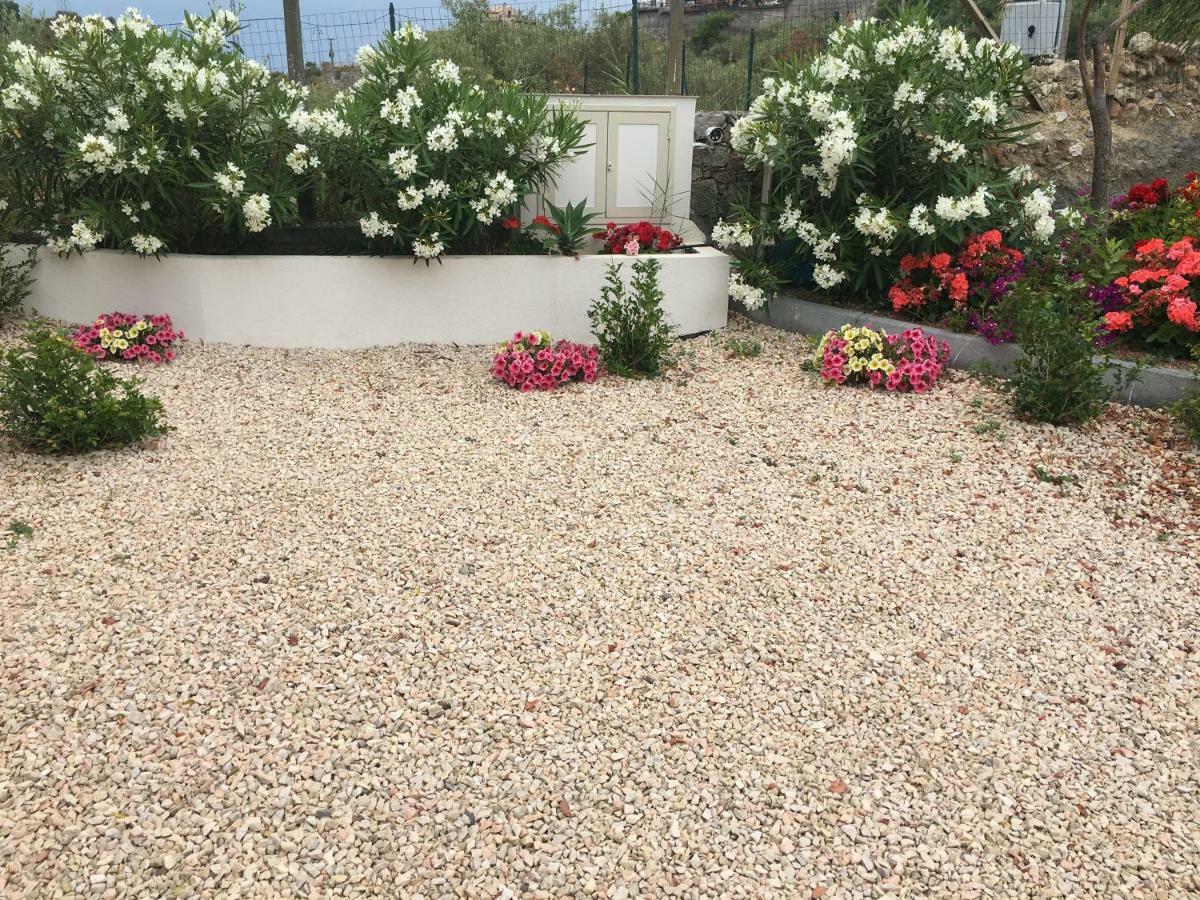 Villa Nina 2013 Appartamento Taormina Exterior foto